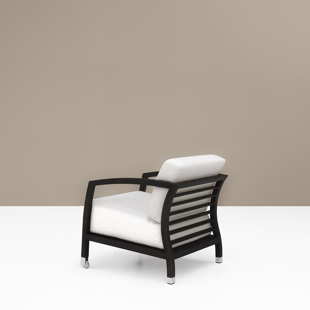 Archillect ID 373000