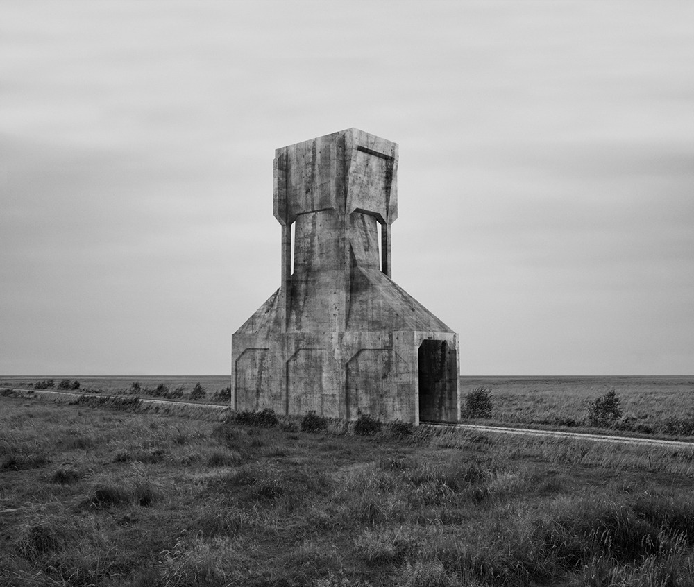 Archillect ID 373018