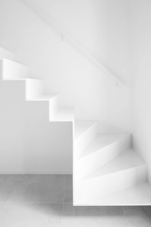 Archillect ID 373166