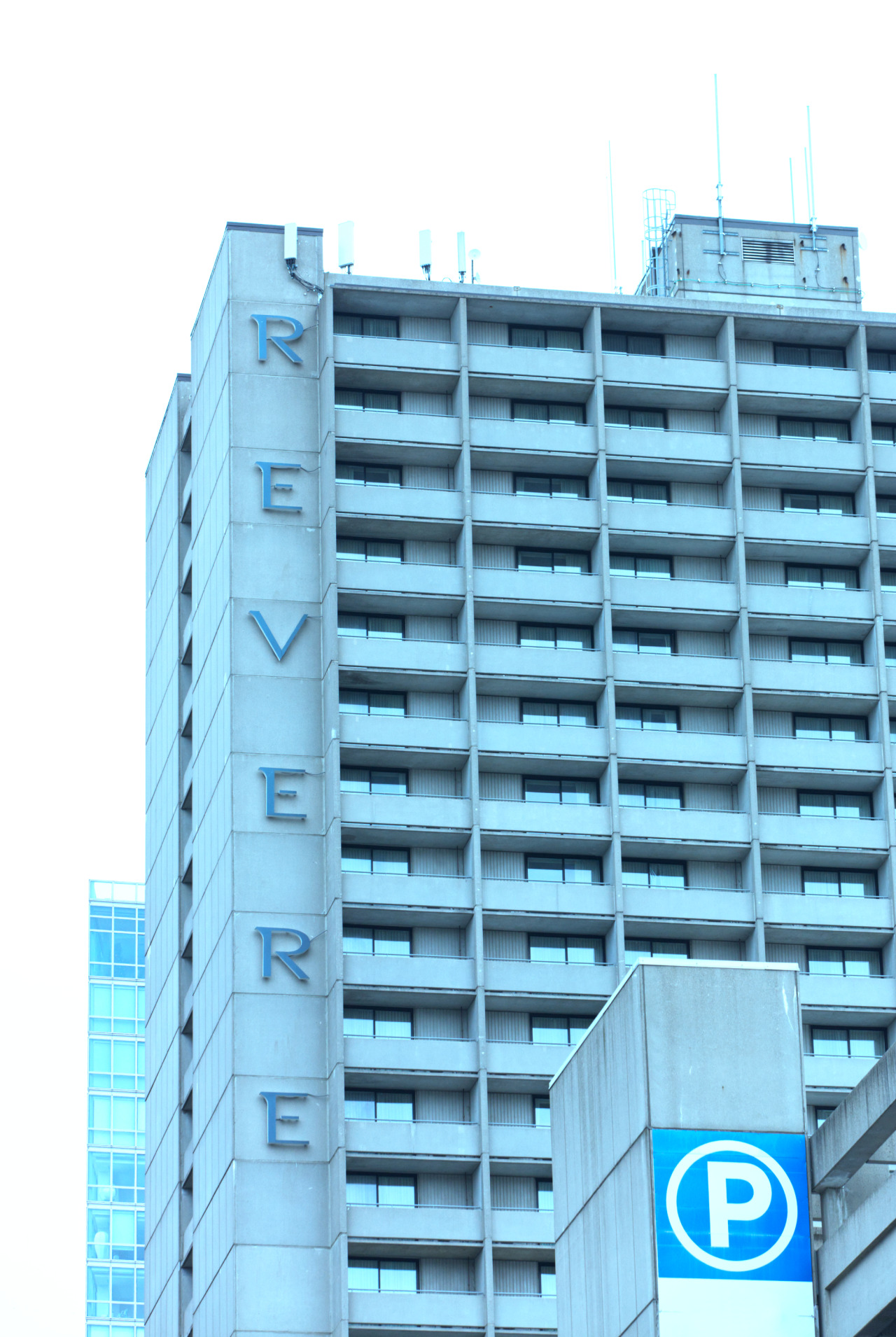 Archillect ID 373181