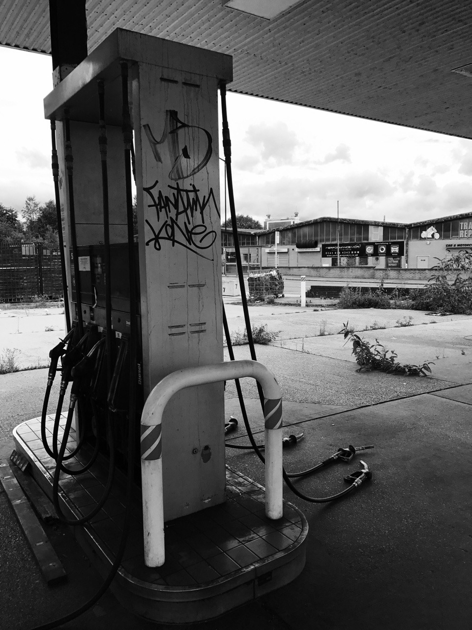 Archillect ID 373185