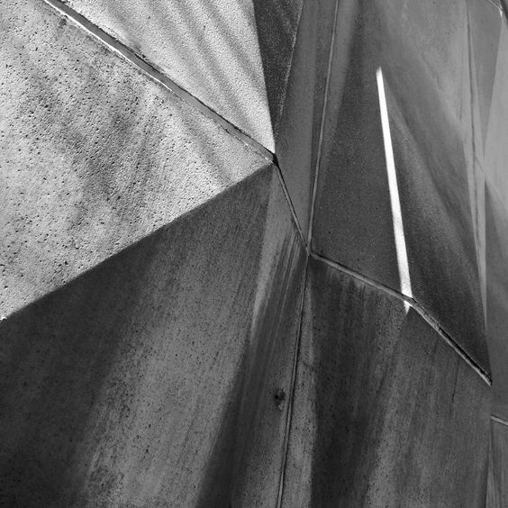 Archillect ID 373214