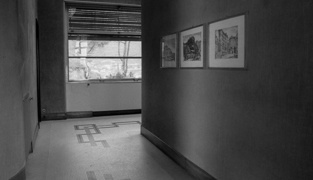 Archillect ID 373275