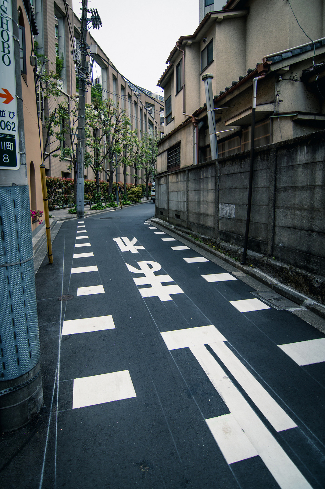 Archillect ID 373308