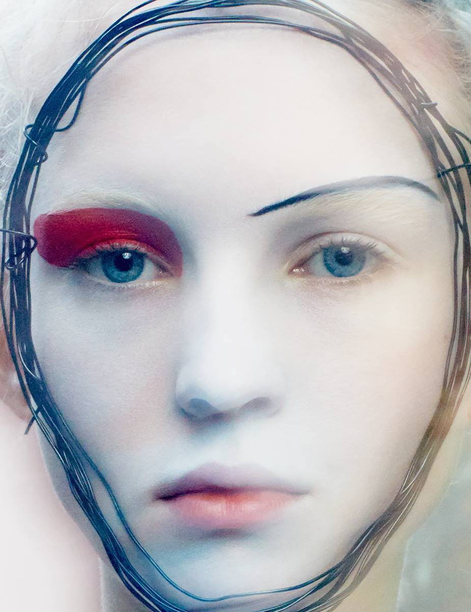 Archillect ID 373418