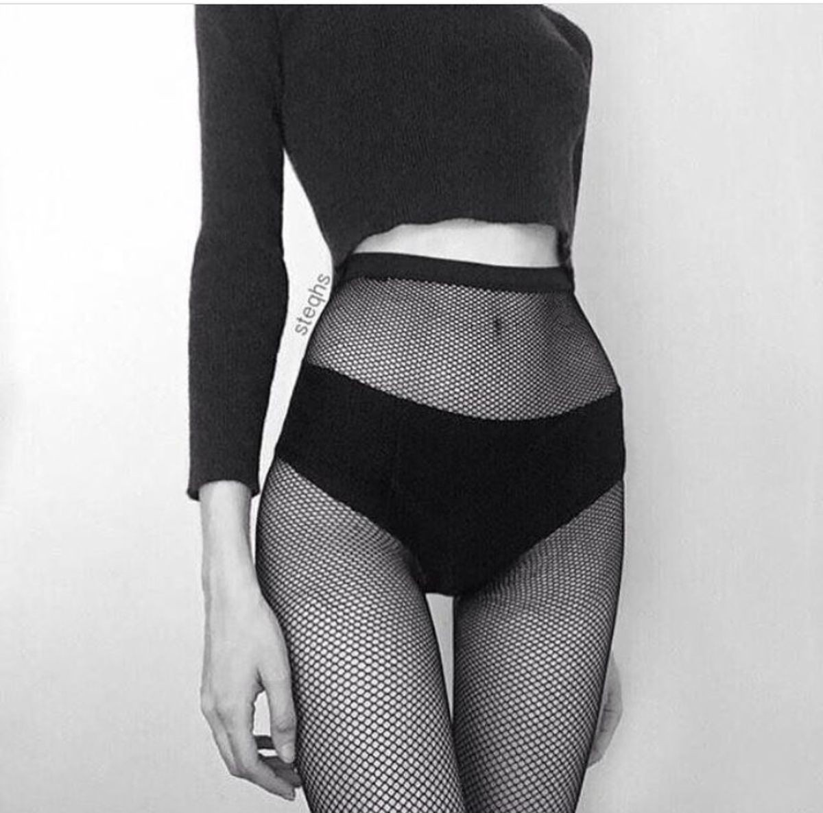 Archillect ID 373574