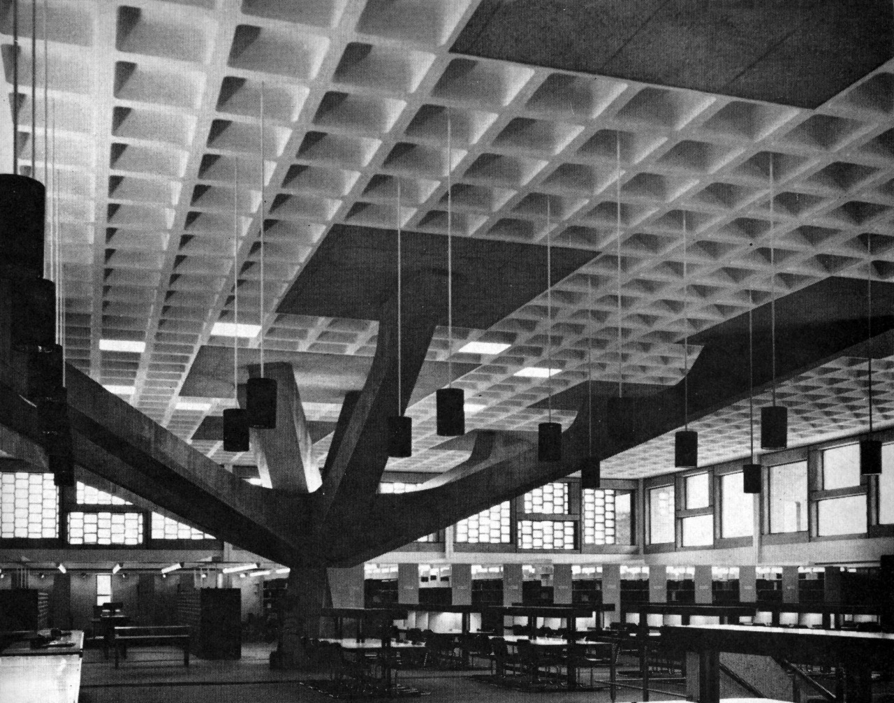 Archillect ID 373588