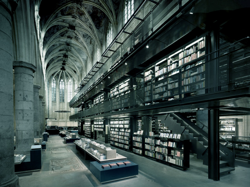 Archillect ID 373603