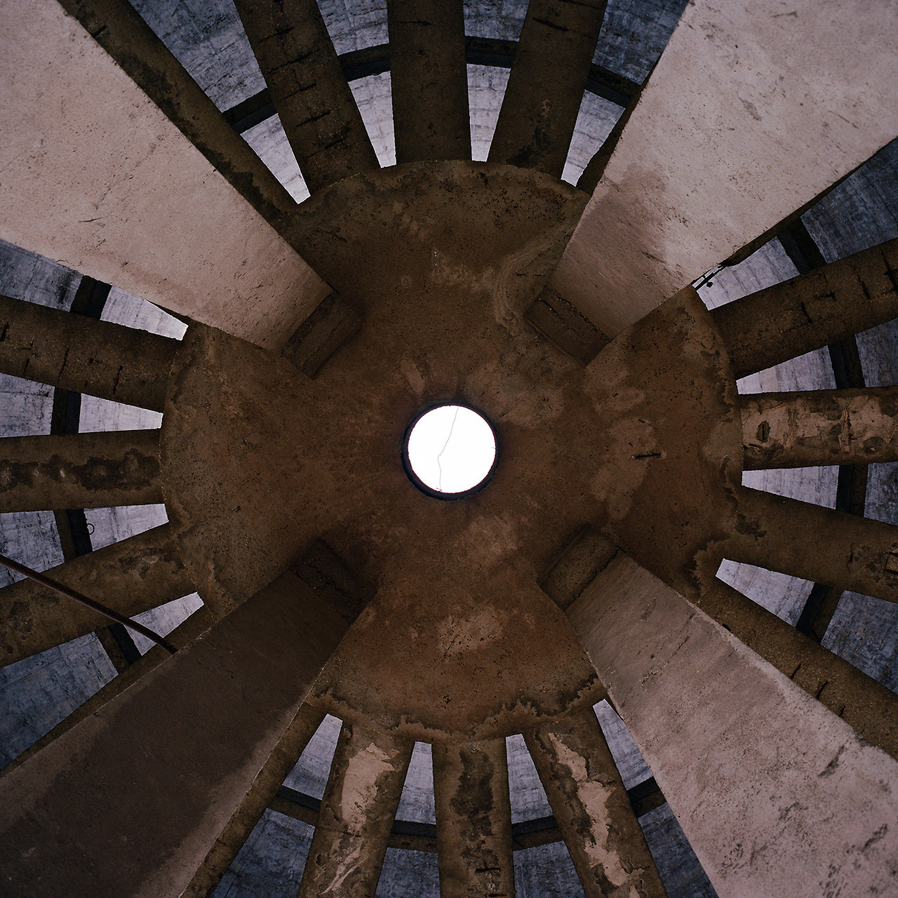 Archillect ID 373635