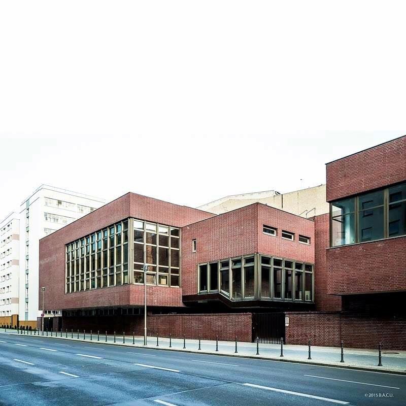 Archillect ID 373747