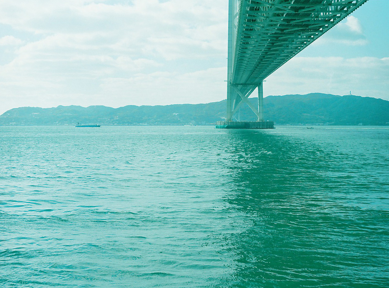 Archillect ID 373789