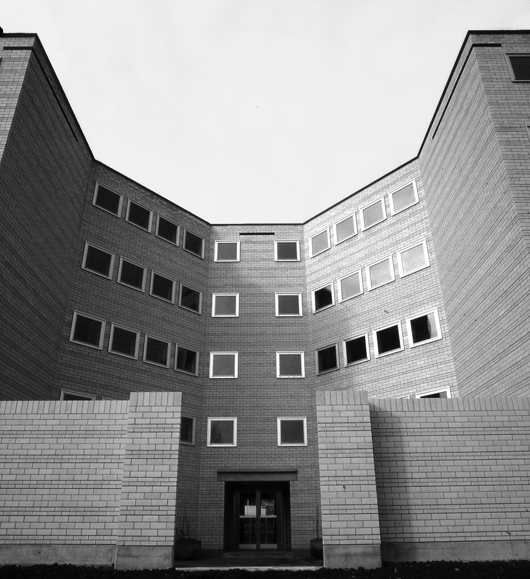 Archillect ID 373914