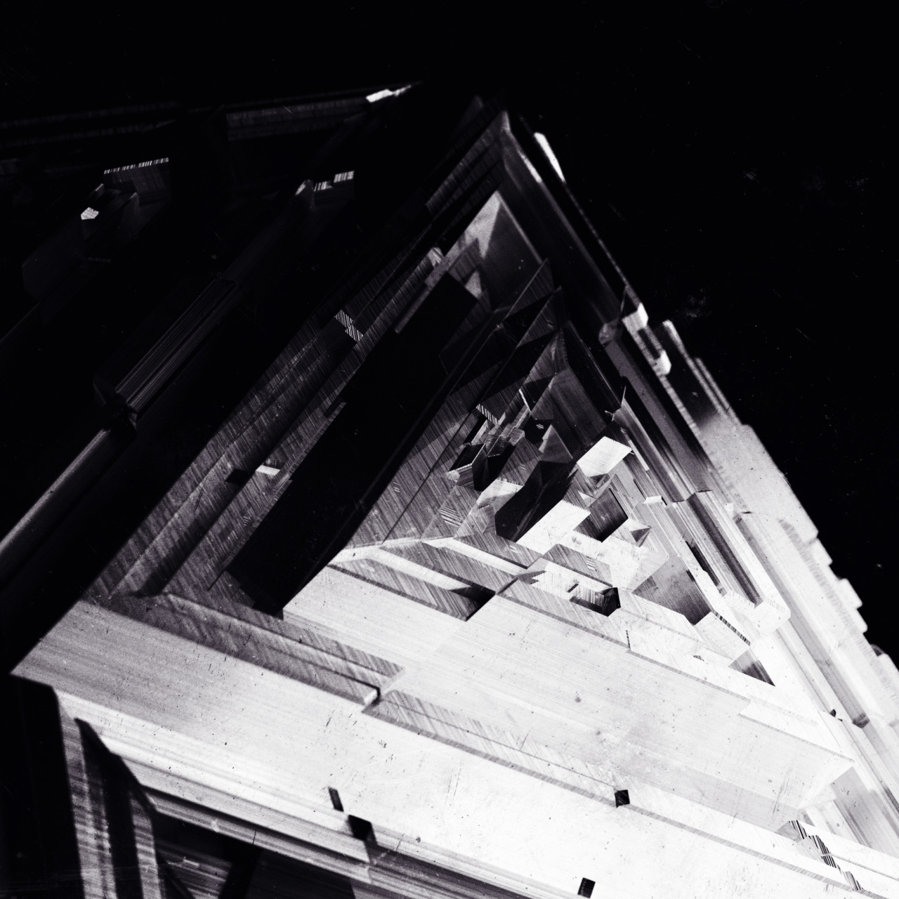 Archillect ID 373919