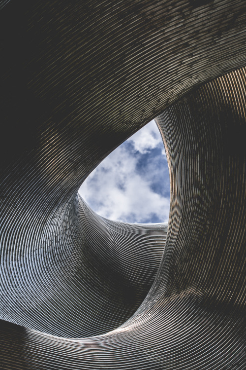 Archillect ID 374060