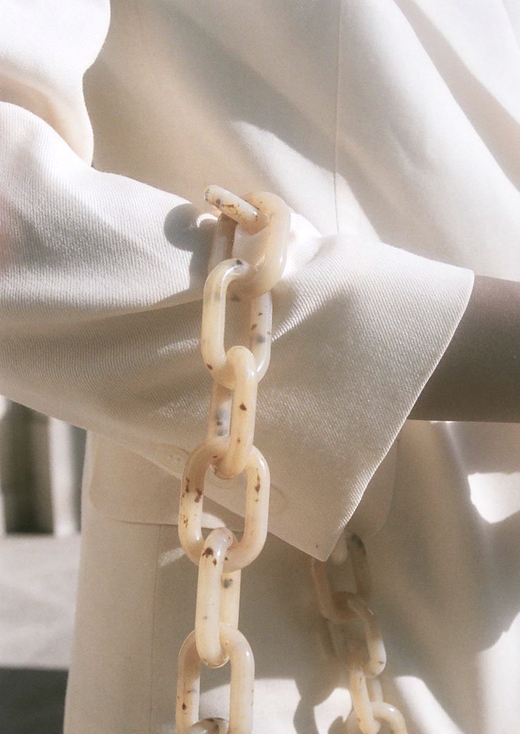 Archillect ID 374154