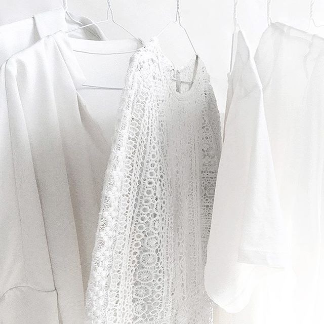 Archillect ID 374307