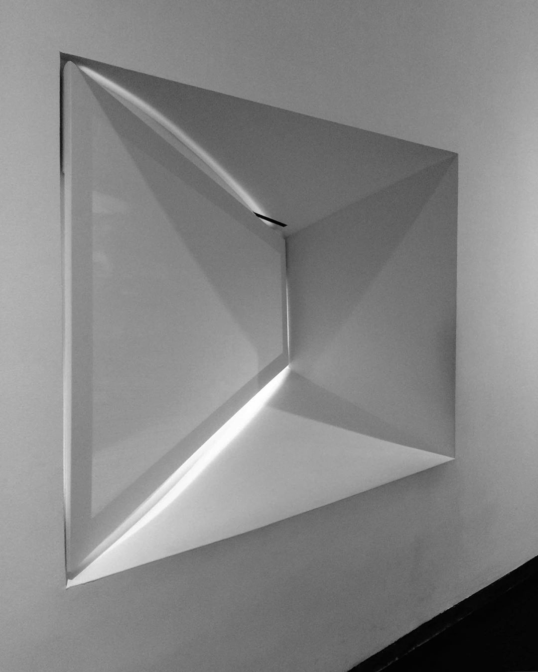 Archillect ID 374402