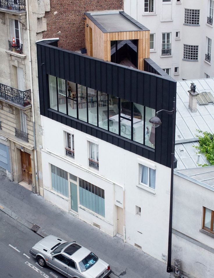 Archillect ID 374487