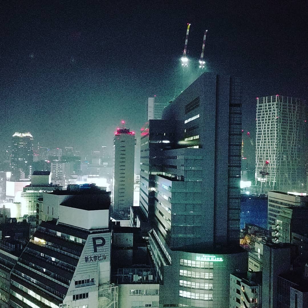 Archillect ID 374536