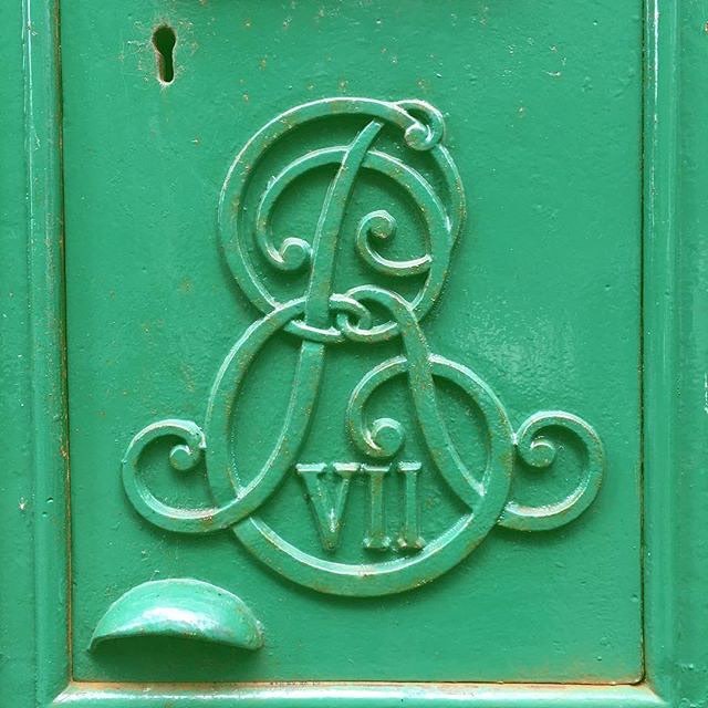 Archillect ID 374545