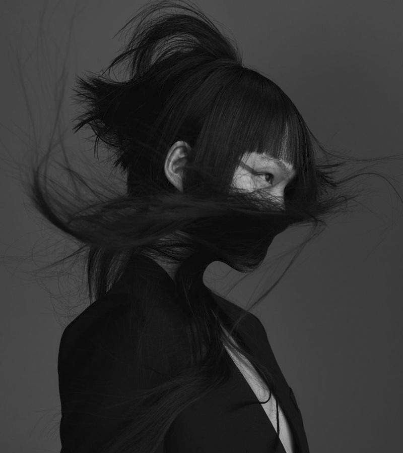 Archillect ID 374570