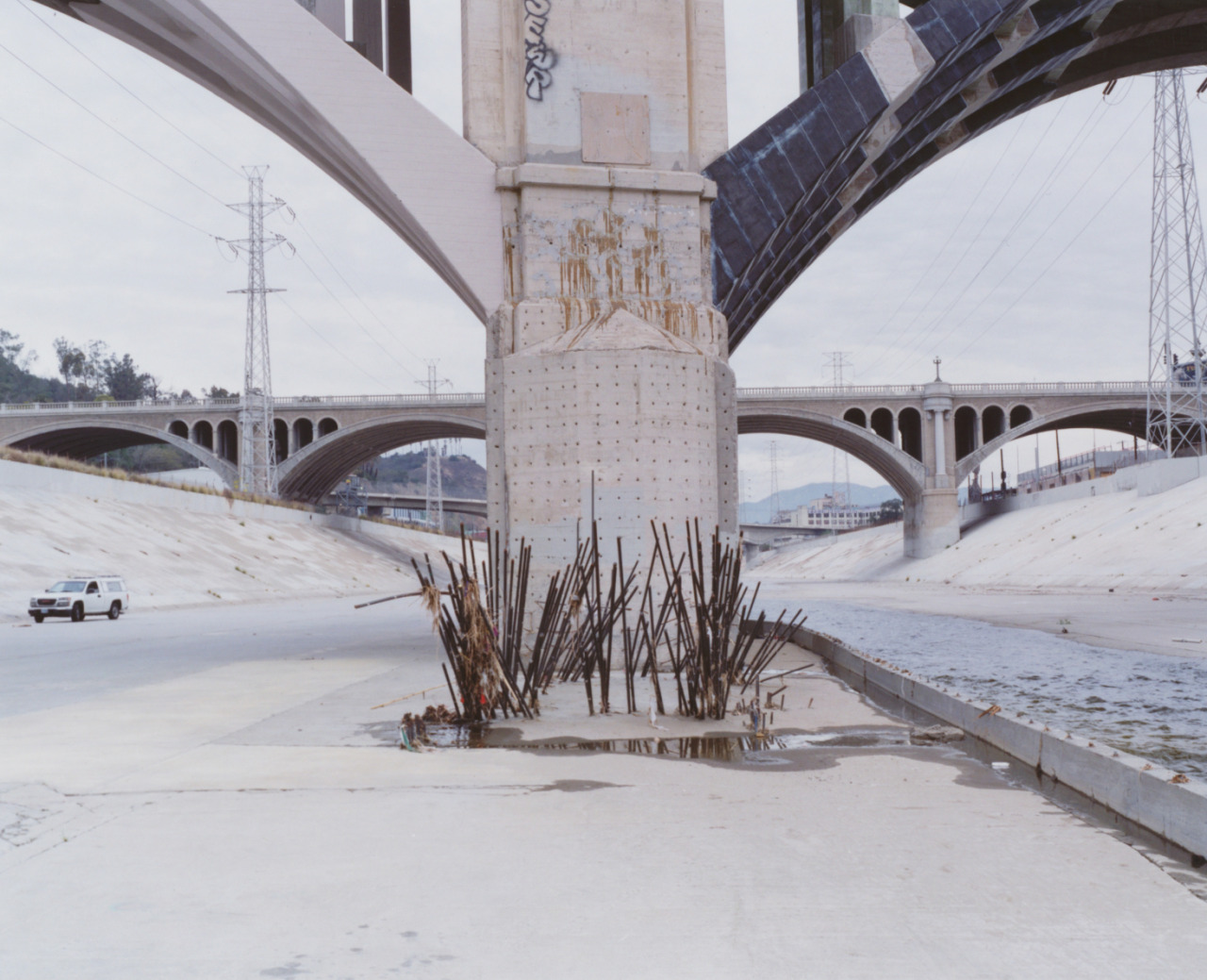 Archillect ID 374609