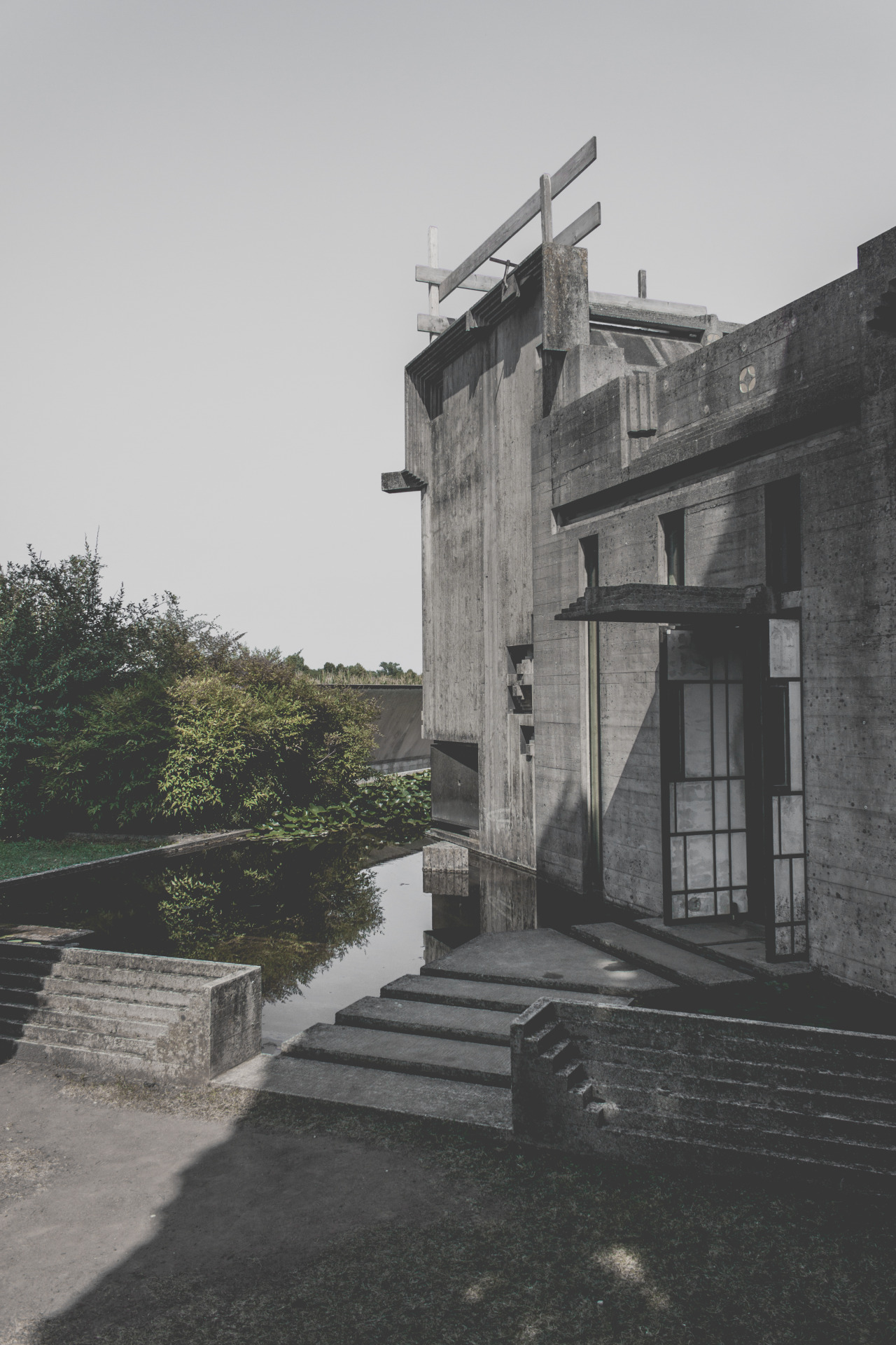 Archillect ID 374695