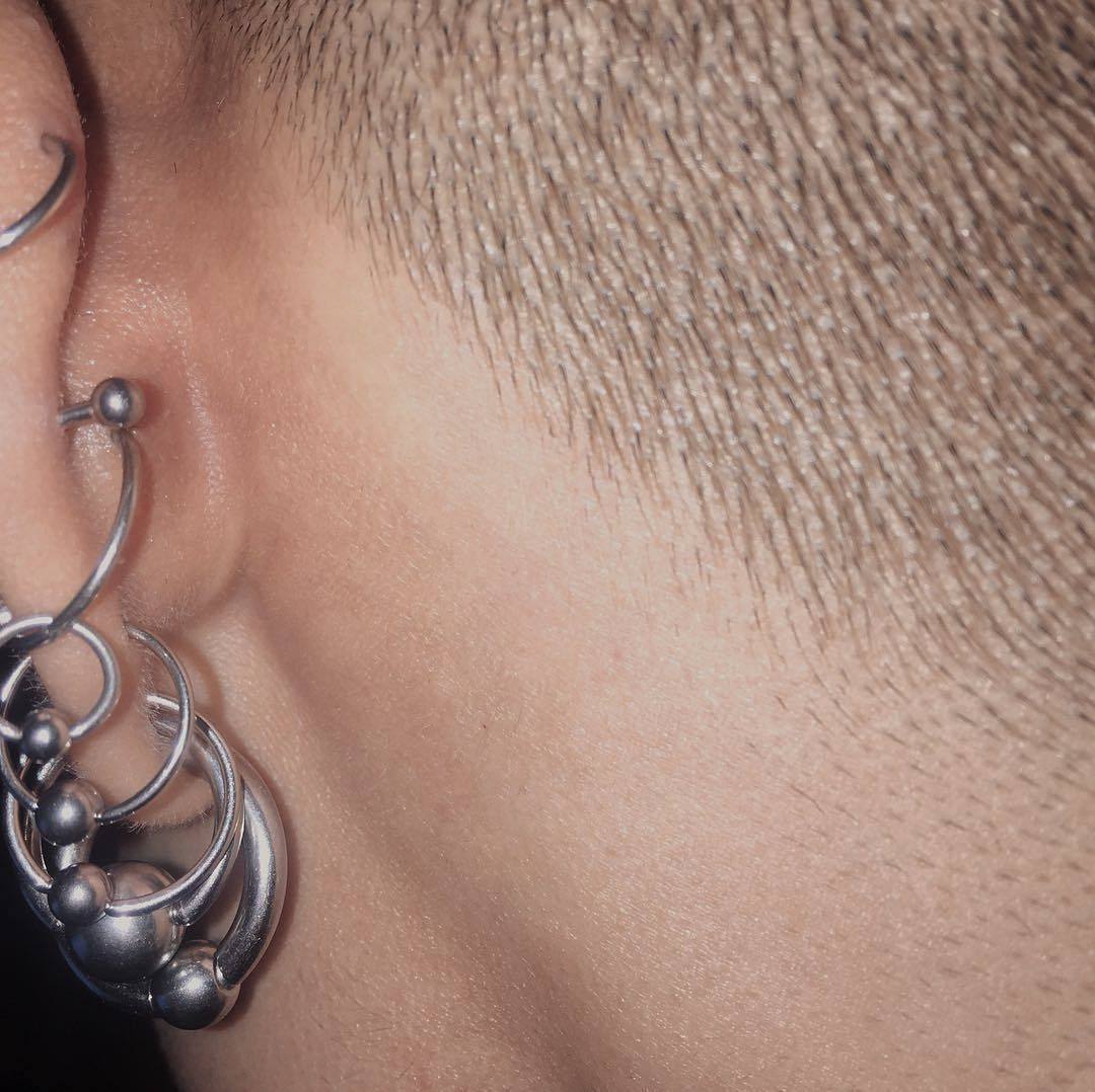 Archillect ID 374846