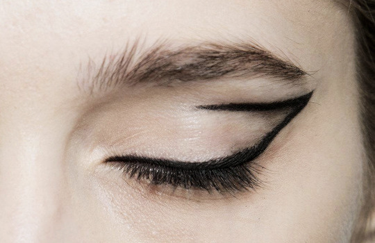 Archillect ID 374889