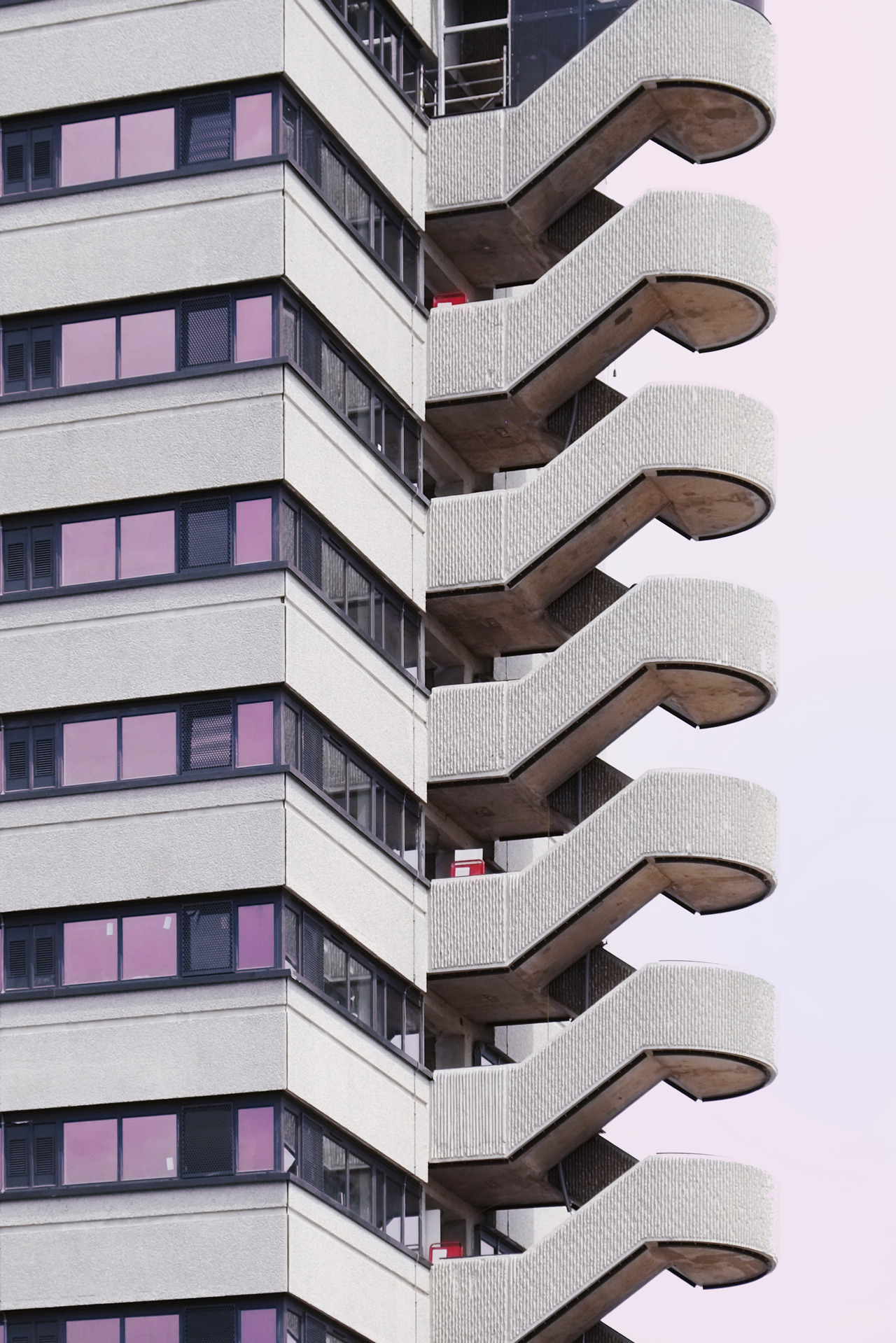 Archillect ID 374897