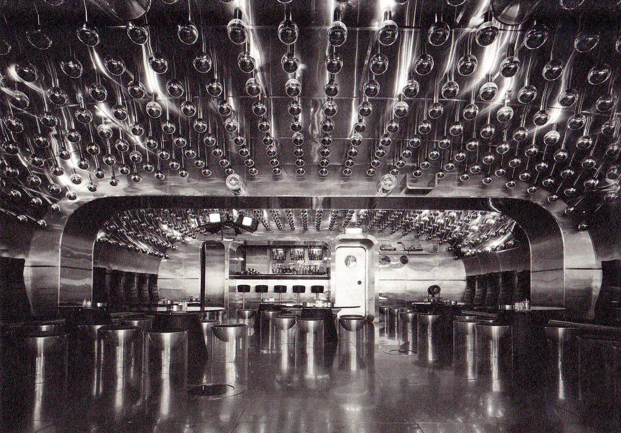 Archillect ID 374933