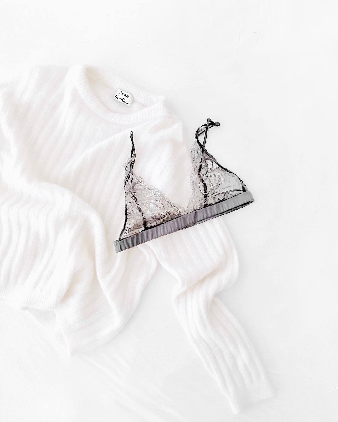 Archillect ID 374955