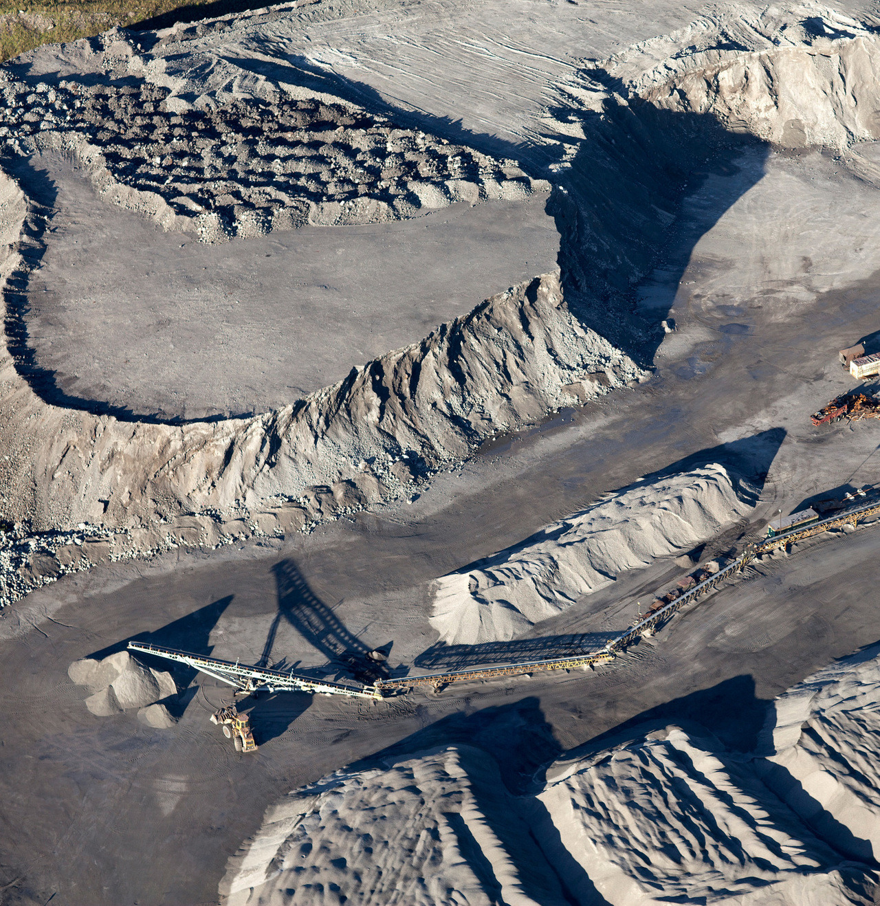 Archillect ID 374982