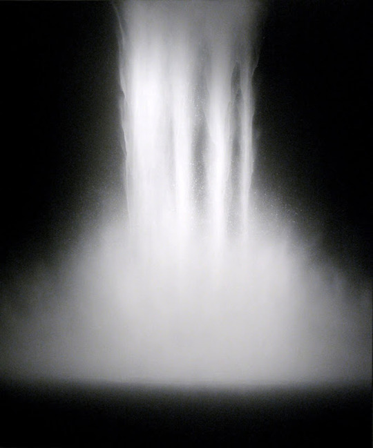 Archillect ID 375050