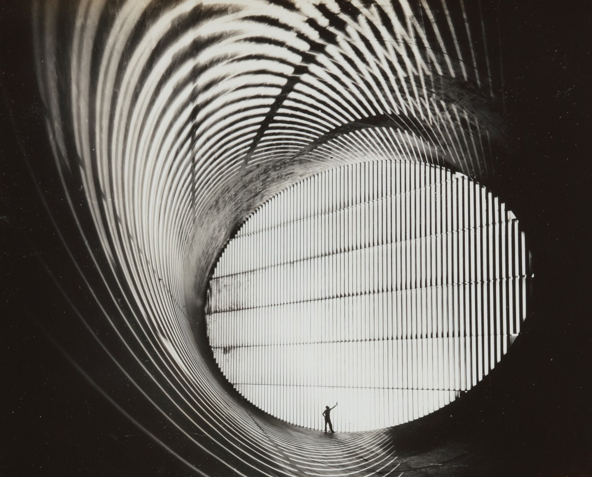 Archillect ID 375083