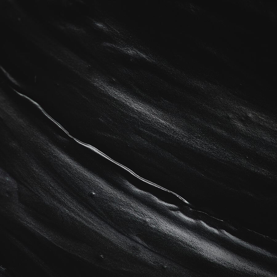 Archillect ID 375150