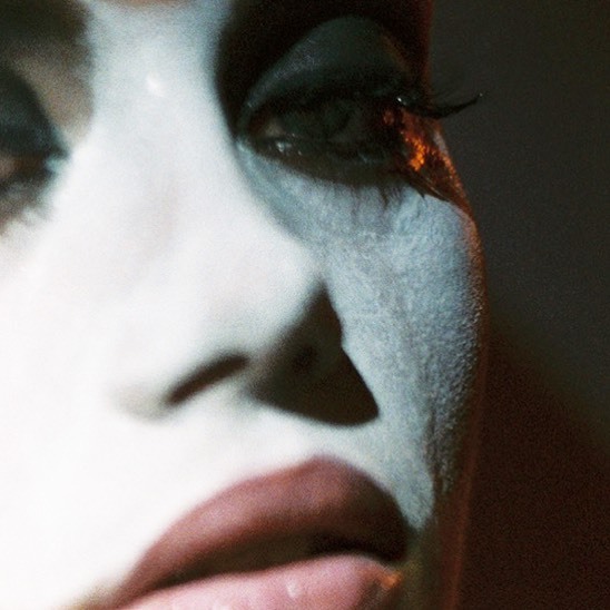 Archillect ID 375193