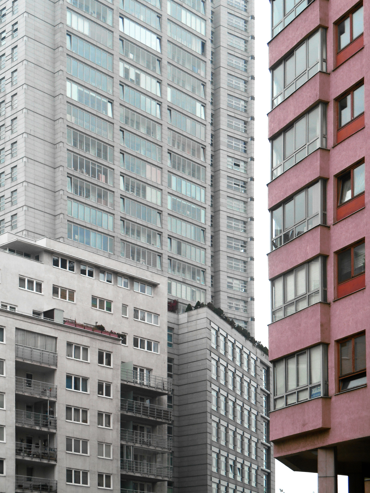 Archillect ID 375259