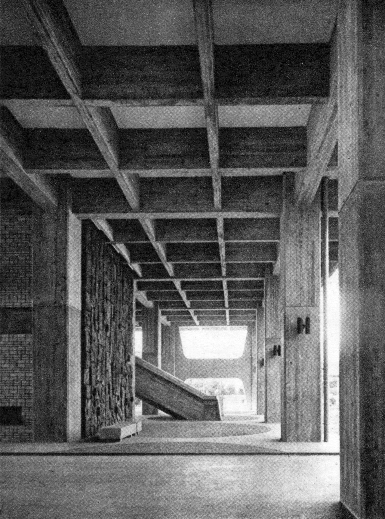 Archillect ID 375299