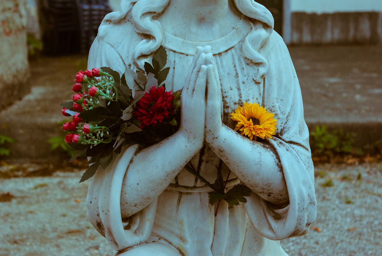 Archillect ID 375335