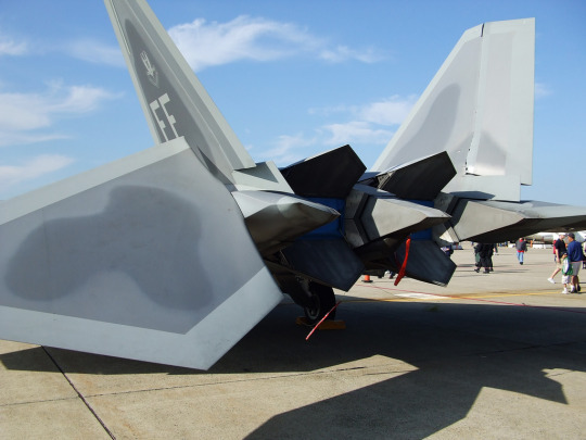 Archillect ID 375457