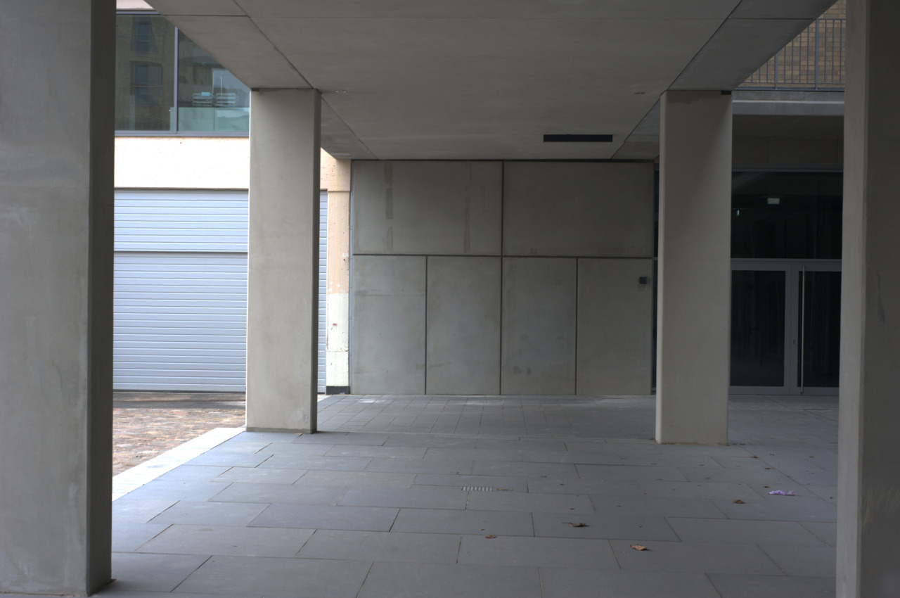 Archillect ID 375628