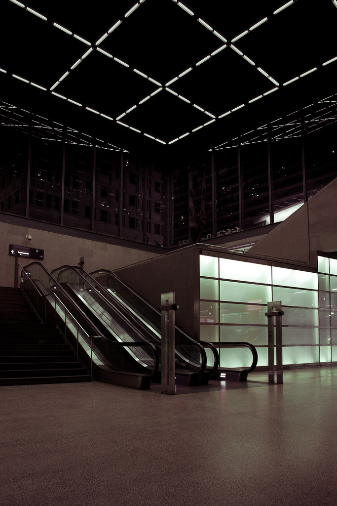 Archillect ID 375632