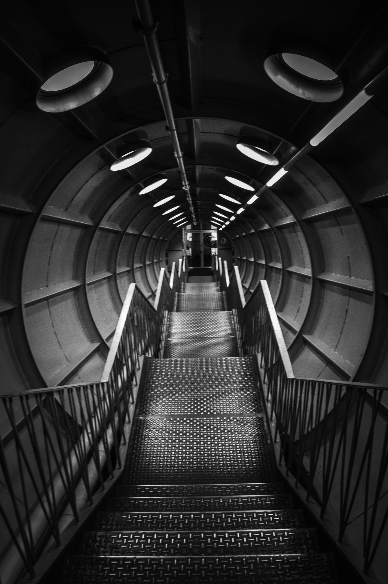 Archillect ID 375650