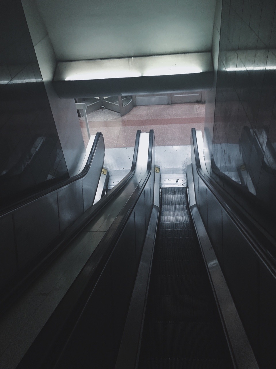 Archillect ID 375683