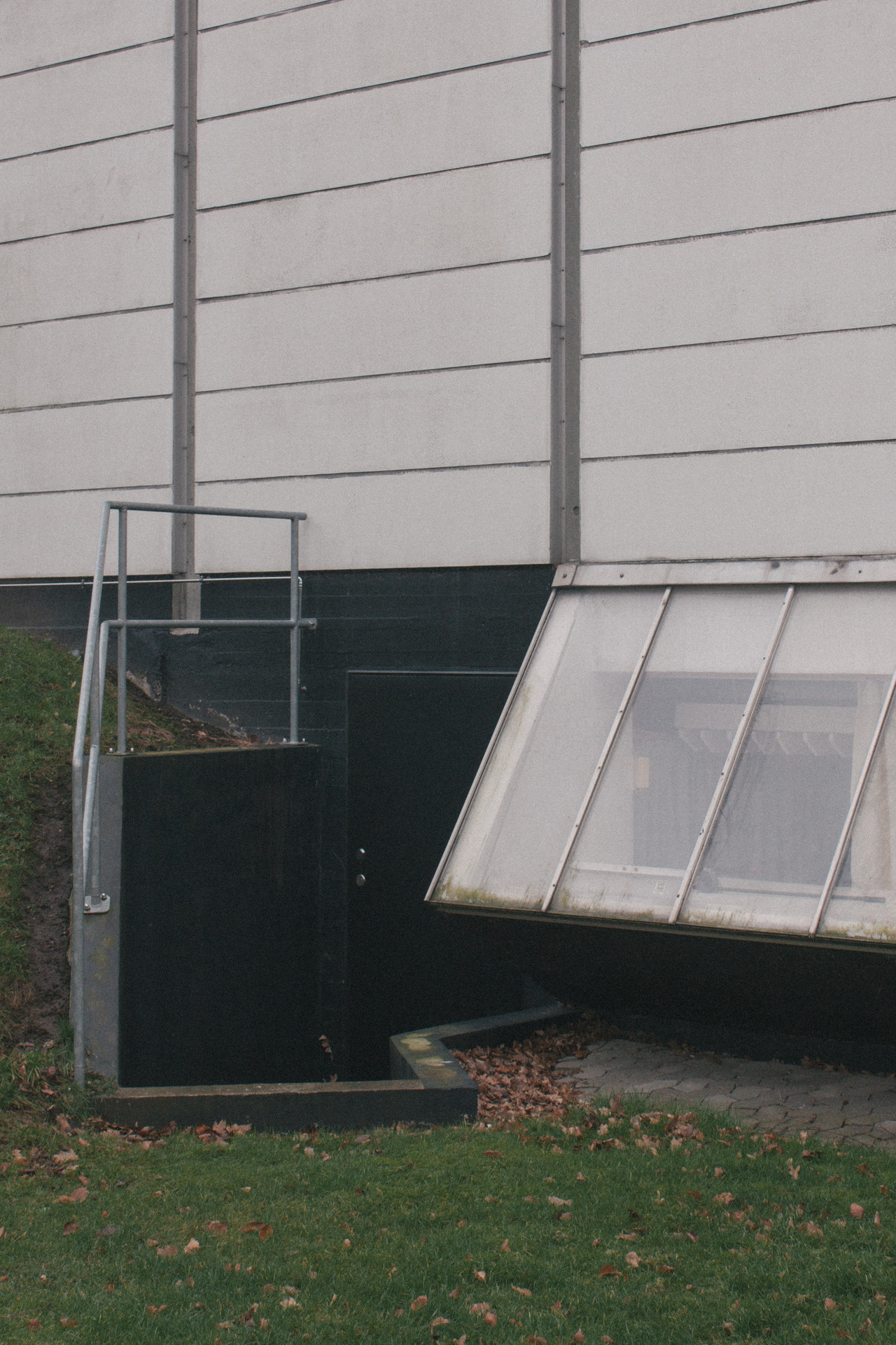 Archillect ID 375685