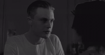 Archillect ID 375800