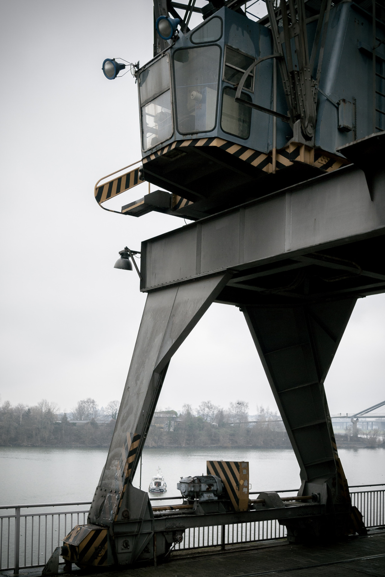 Archillect ID 375826