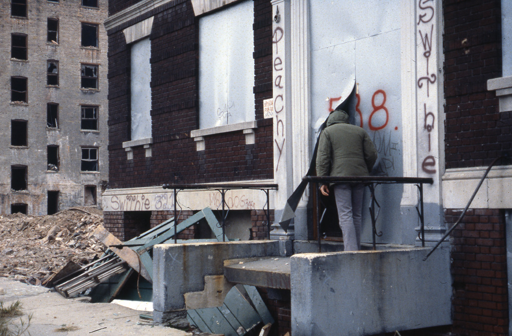 Archillect ID 375894