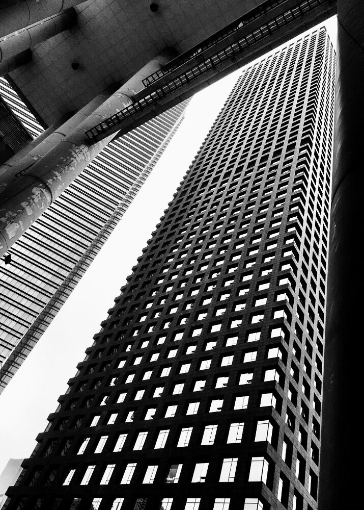 Archillect ID 375940